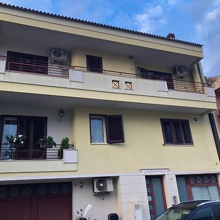 Appartamento Mansarda Mentana Due Vittoria Esterno foto